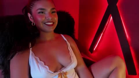 Zoe online show from October 2025 03:04:01 AM