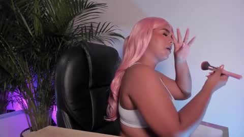 Snapshot of zoe_roux210949 chatting on February 2026 03:07:01 AM Zoe online show from February 2026 03:07:01 AM