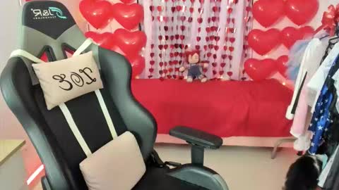 zoe_sullivan_ online show from February 2026 09:06:01 AM