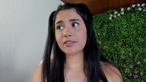 Snapshot of zoe_wattson chatting on December 2024 02:42:02 AM Zoe online show from December 2024 02:42:02 AM