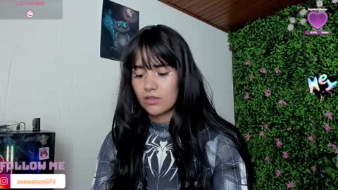 Snapshot of zoe_wattson chatting on January 2025 03:26:01 AM Zoe online show from January 2025 03:26:01 AM