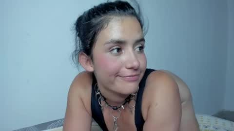 Snapshot of zoe_wattson chatting on May 2026 08:46:02 PM Zoe online show from May 2026 08:46:02 PM