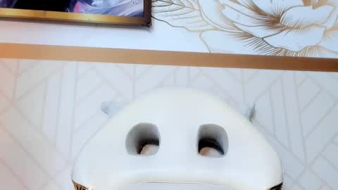 Zoe  online show from March 2026 03:40:01 PM