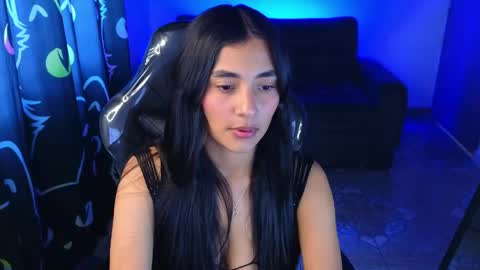 Snapshot of zoee_pamela99 chatting on April 2026 04:59:02 PM pamela online show from April 2026 04:59:02 PM