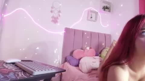 Snapshot of zoeh_evans chatting on June 2026 11:31:02 PM zoeh_evans online show from June 2026 11:31:02 PM