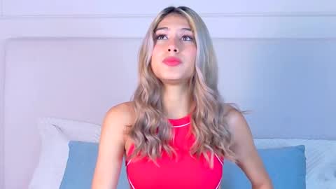 Zoe online show from September 2025 11:15:01 AM