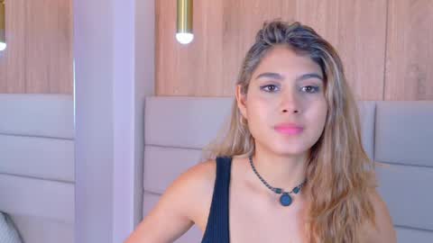 Zoe online show from April 2026 01:41:01 PM