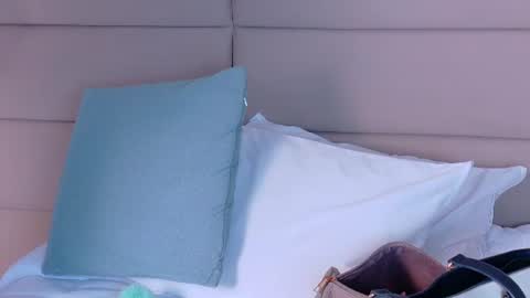 Snapshot of zoehangel chatting on July 2026 11:05:01 AM Zoe online show from July 2026 11:05:01 AM