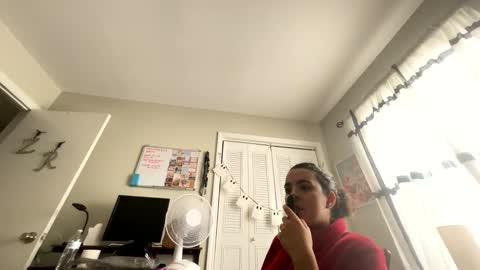 LovelyLatin25 online show from October 2025 02:47:01 PM