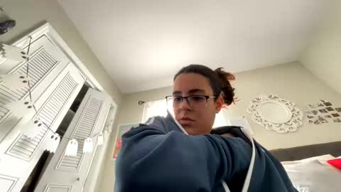 LovelyLatin25 online show from October 2025 05:02:02 PM