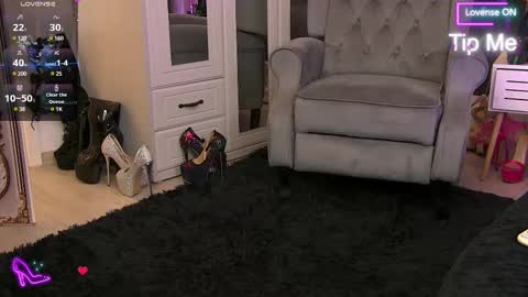 Snapshot of zoemesmerizee chatting on March 2025 02:58:01 AM ZoeMesmerize online show from March 2025 02:58:01 AM