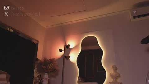 zoevidal_ online show from February 2026 12:03:01 PM