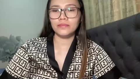 zoey_foryou online show from April 2026 02:10:02 PM