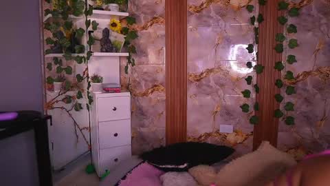 Snapshot of zoey_fox_ chatting on May 2026 02:17:02 AM zoey fox online show from May 2026 02:17:02 AM