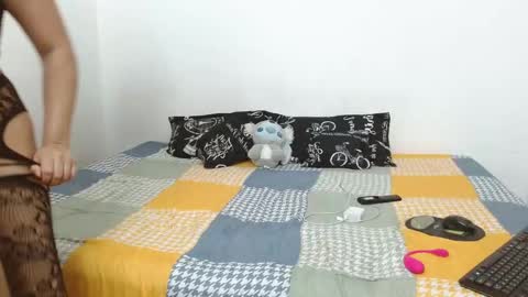 Snapshot of zoey_jayden chatting on February 2026 11:09:02 AM Zoey Jayden online show from February 2026 11:09:02 AM