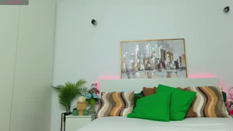 Zoey online show from March 2026 01:50:01 PM