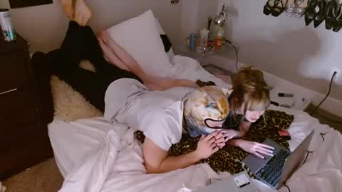 zoeyandgriff online show from March 2026 06:20:02 AM