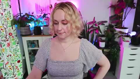 Zoey Ryan online show from February 2026 06:44:02 PM