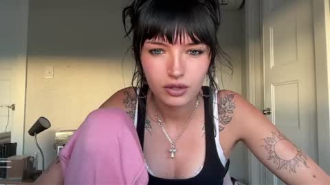 zoeyyb666 online show from July 2026 02:29:02 AM