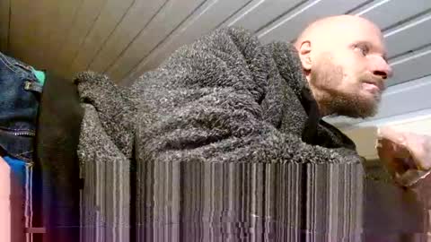 Snapshot of zolexthomas chatting on January 2025 07:03:01 PM zolexthomas online show from January 2025 07:03:01 PM