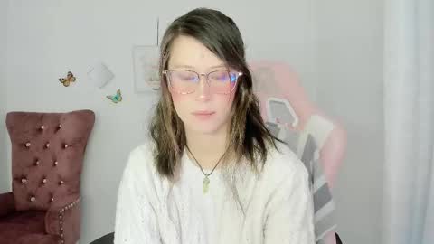 Alicie online show from November 2025 08:35:02 AM