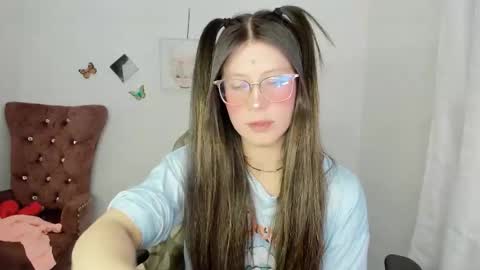 Alicie online show from March 2026 04:14:02 AM