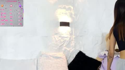 Violeta online show from November 2025 11:43:01 AM