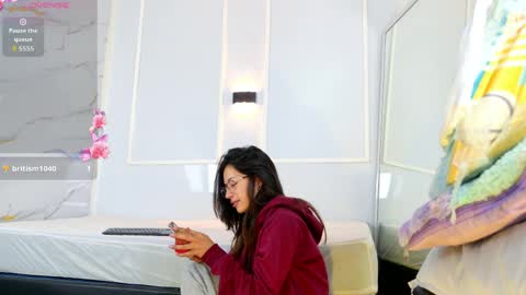 Violeta online show from April 2026 11:59:02 AM