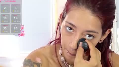 Snapshot of zorravioleta chatting on July 2026 02:14:02 PM Violeta online show from July 2026 02:14:02 PM