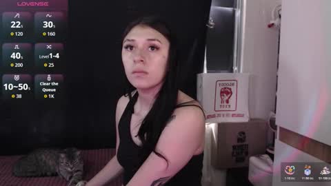 Snapshot of zowi_hottiee chatting on January 2026 07:05:02 PM cintya kors online show from January 2026 07:05:02 PM