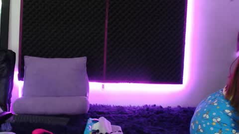 Snapshot of zpzphot chatting on December 2025 10:18:02 PM zpzphot online show from December 2025 10:18:02 PM