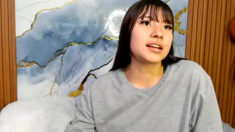 Snapshot of zulemapiel chatting on June 2026 12:00:01 AM zulemapiel online show from June 2026 12:00:01 AM