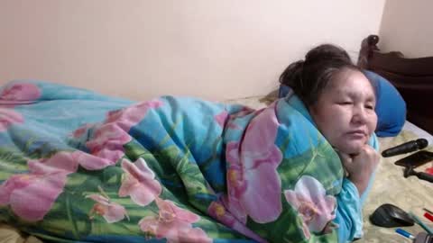 Snapshot of zulfiya_bruce chatting on February 2025 06:15:02 PM Zulfiya online show from February 2025 06:15:02 PM