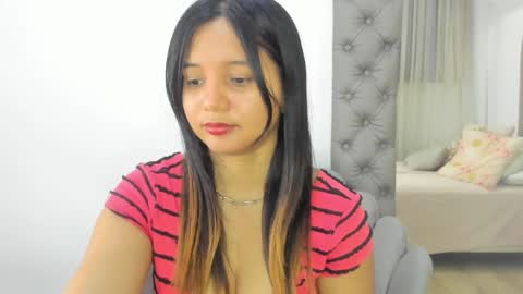 Snapshot of zusan_king_ chatting on May 2026 04:07:02 AM Im Zusan My schedule is from 1030pm to 430 am colombian time online show from May 2026 04:07:02 AM