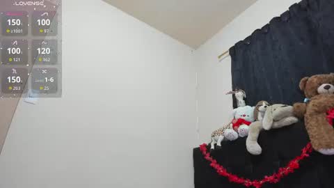 Im Zusan My schedule is from 1030pm to 430 am colombian time online show from July 2026 12:32:02 AM