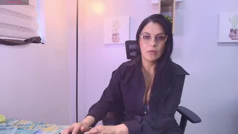 Snapshot of zuzana21 chatting on April 2026 01:12:01 PM Zuzana21 online show from April 2026 01:12:01 PM
