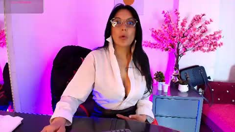 Snapshot of zuzana21 chatting on June 2026 12:41:02 PM Zuzana21 online show from June 2026 12:41:02 PM