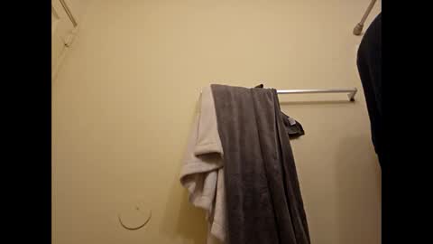 Snapshot of zx66_pyro chatting on December 2024 12:18:01 AM zx66_pyro online show from December 2024 12:18:01 AM