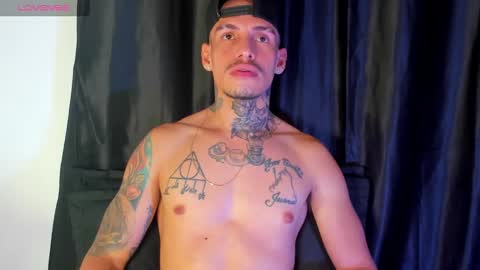 zyon garcia online show from December 2024 04:29:02 PM