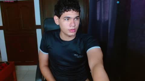 Snapshot of zyrosxk chatting on June 2026 01:48:01 PM antonio felipe online show from June 2026 01:48:01 PM