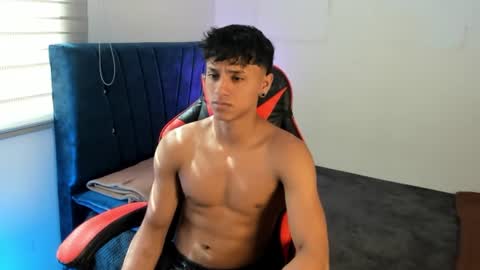 Snapshot of zyzz_1812 chatting on June 2026 07:24:02 PM zyzz_1812 online show from June 2026 07:24:02 PM