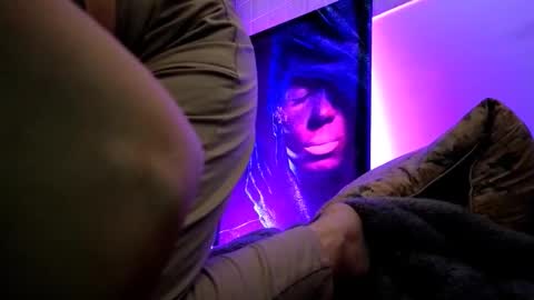 zzarraaa online show from March 2026 08:56:02 PM