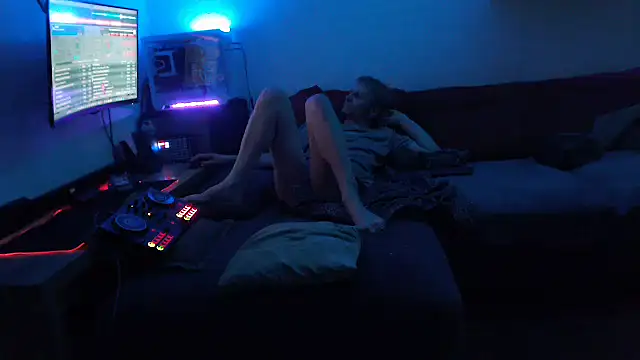 davidgntxxxxx online show from April 2026 10:37:01 PM