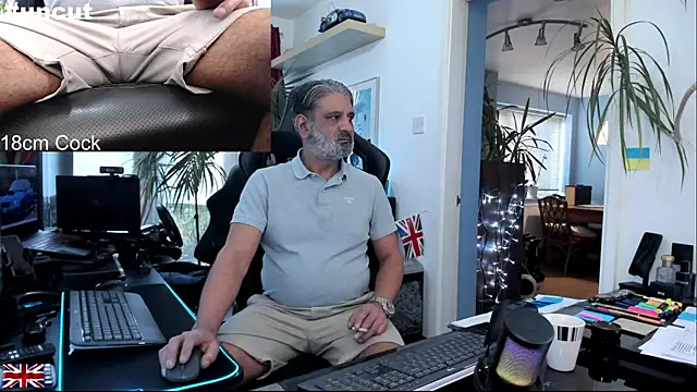 OnlineBossUK online show from November 2025 03:27:01 PM