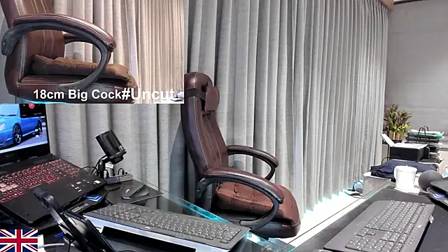 Snapshot of OnlineBossUK chatting on April 2026 05:38:02 AM OnlineBossUK online show from April 2026 05:38:02 AM