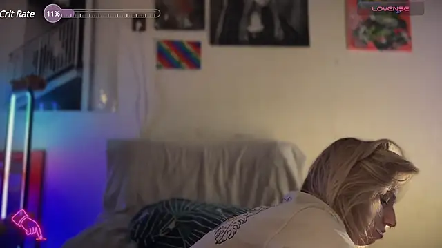 Snapshot of Mannarie_Madsinn chatting on December 2024 03:32:01 AM Mannarie Madsinn online show from December 2024 03:32:01 AM