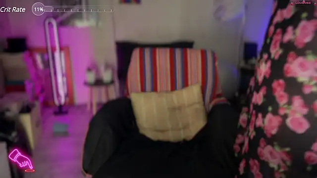 Snapshot of Mannarie_Madsinn chatting on December 2024 05:44:01 AM Mannarie Madsinn online show from December 2024 05:44:01 AM