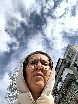 angelmommu online show from April 2026 07:03:02 AM