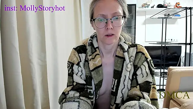 angelmommu online show from April 2026 06:47:02 AM