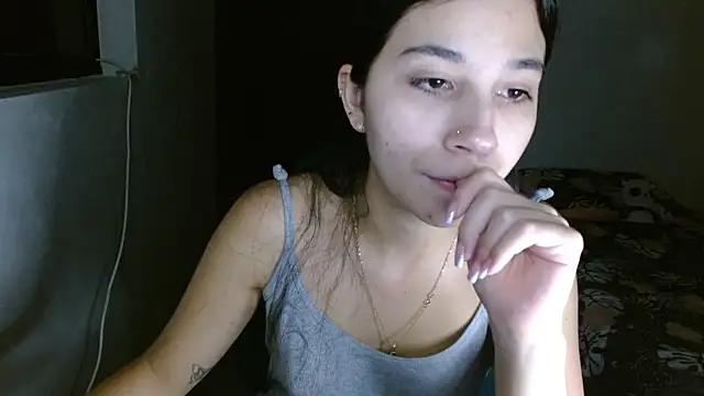 mia  lopez  online show from June 2026 02:47:02 AM